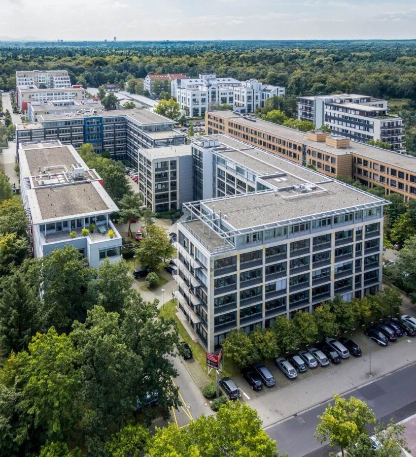 Auсenansicht_Luftaufnahme a